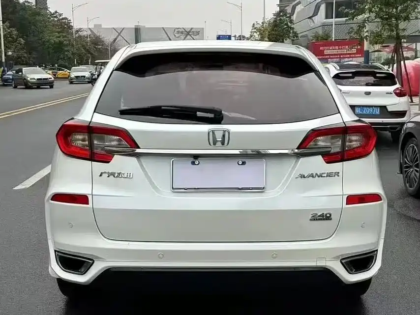 Honda Avancier 2018 — фото 14