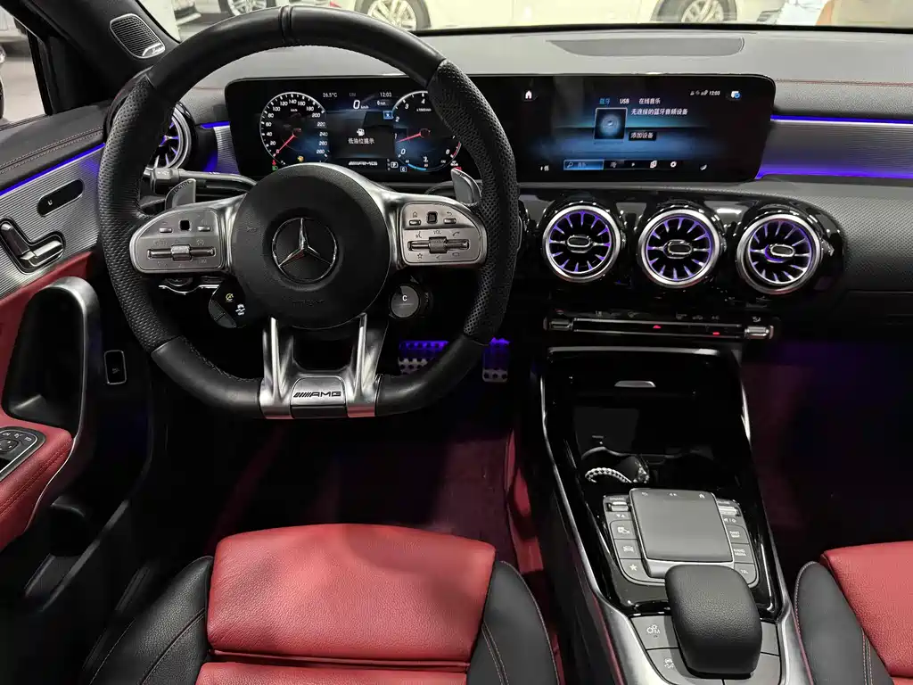 Mercedes-Benz A-Class AMG 2023 — фото 24