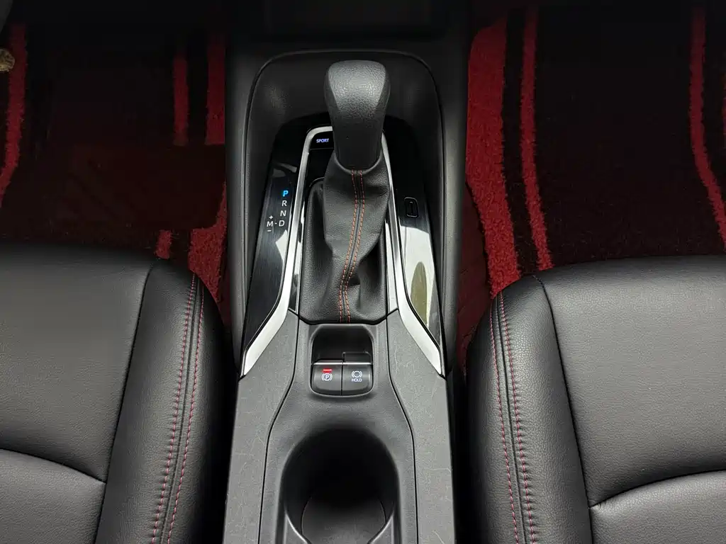 Toyota Corolla 2022 — фото 12