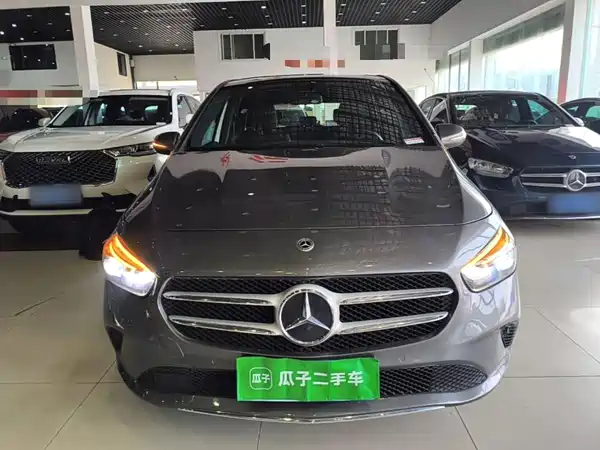 Mercedes-Benz B-Class 2021