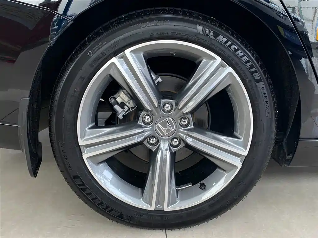 Honda Accord 2025 — фото 15