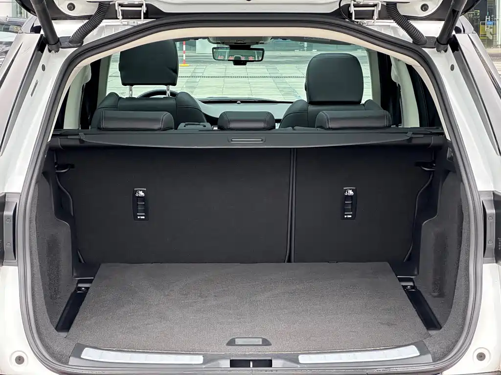 Land Rover Discovery Sport 2024 — фото 26