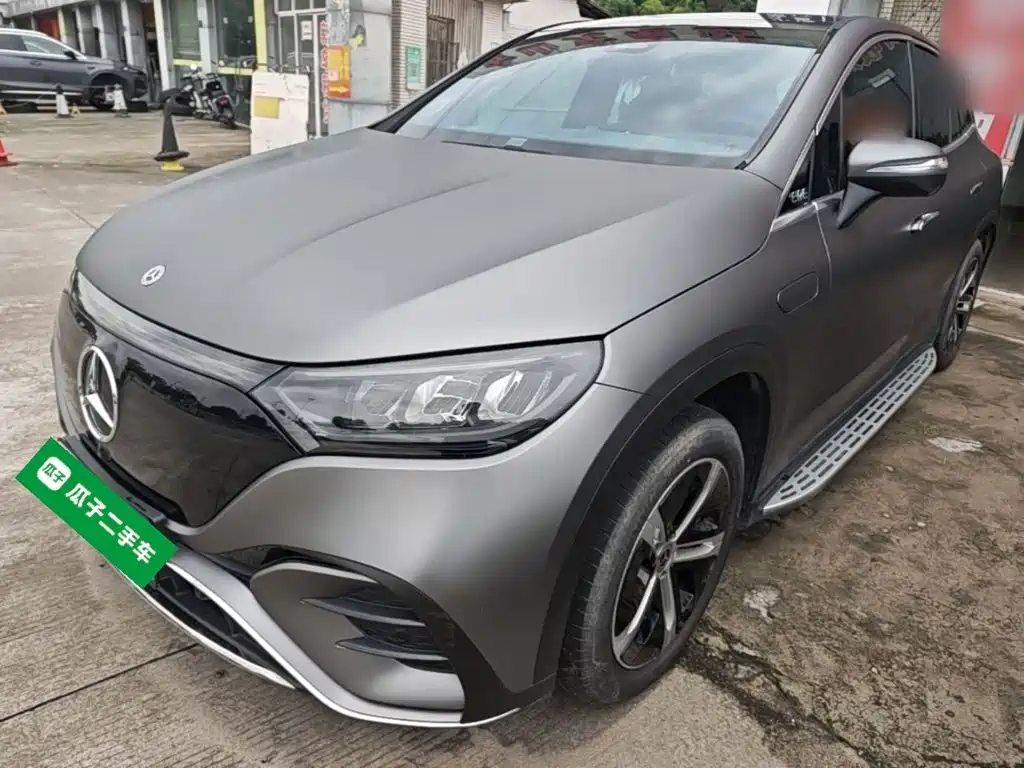 Mercedes-Benz EQE SUV 2023