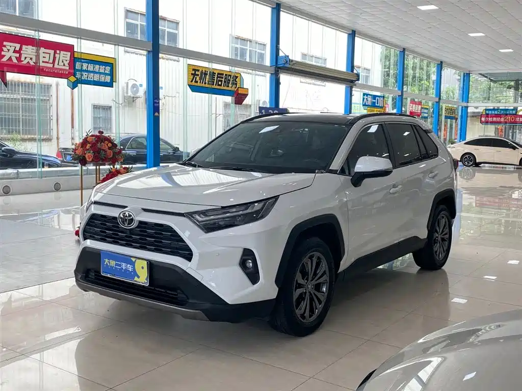 Toyota RAV4 2023