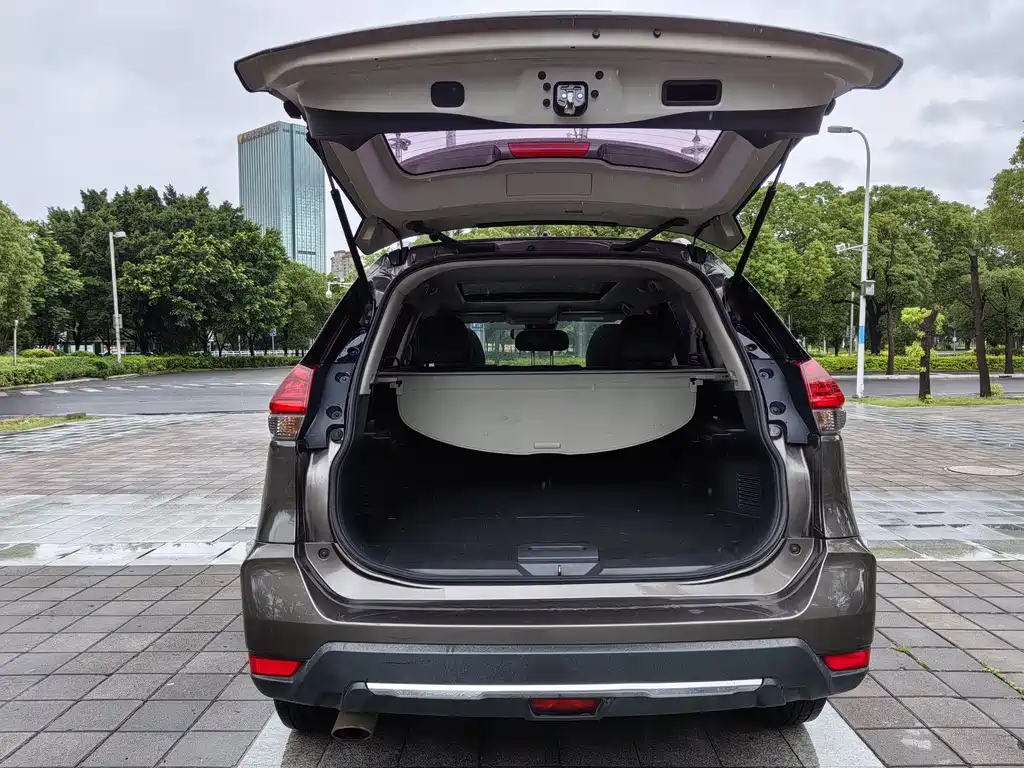 Nissan X-Trail 2020 — фото 11