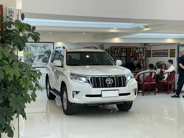 Toyota Prado 2018