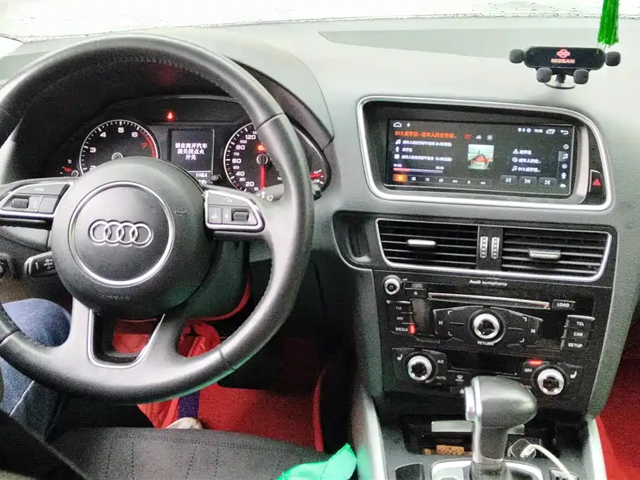 Audi Q5 2018 — фото 12