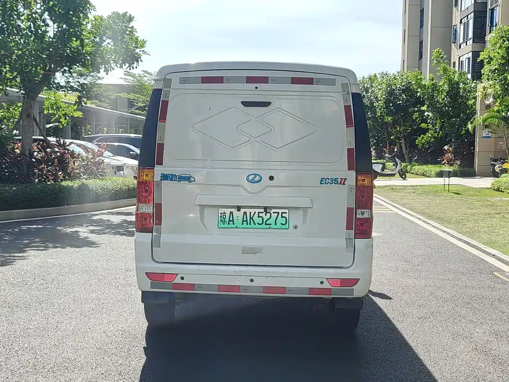 Rich Auto EC35 2021