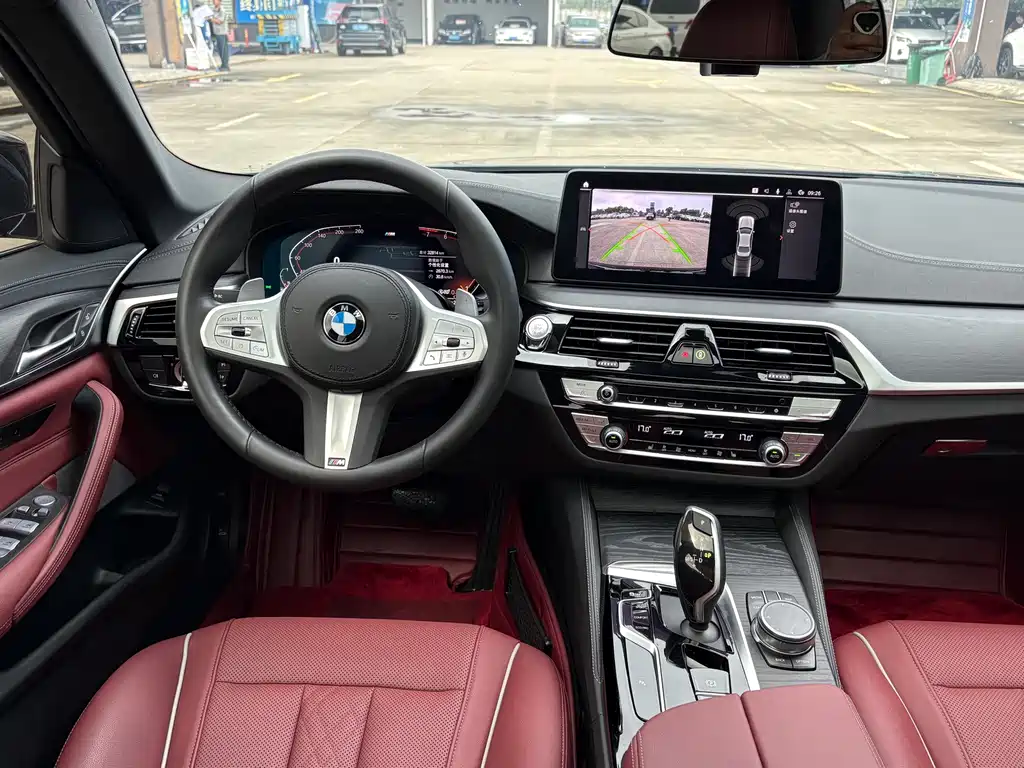 BMW 5 Series 2023