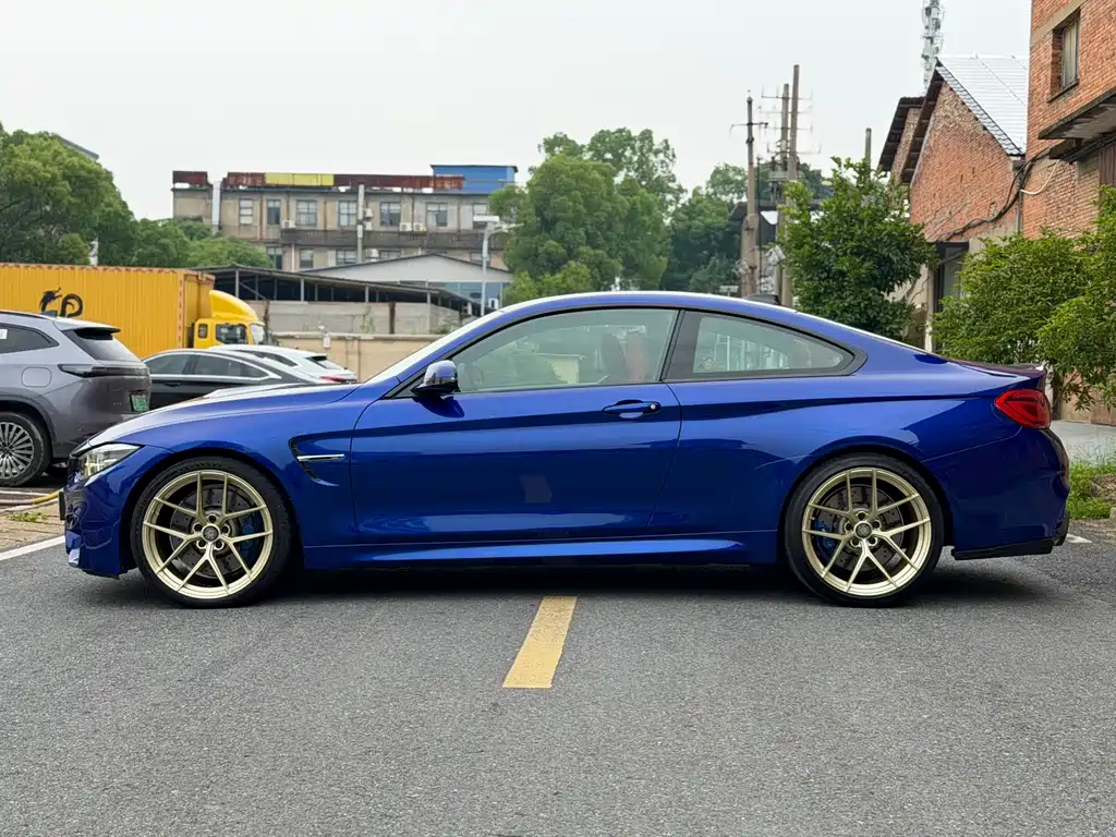BMW M4 2020 — фото 7
