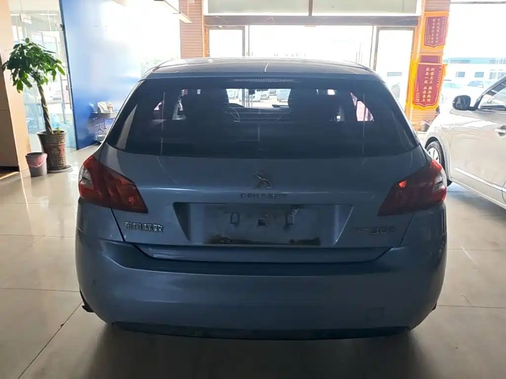Peugeot 308S 2016