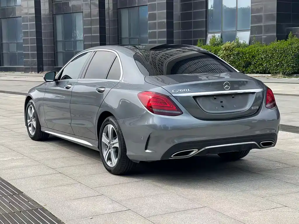 Mercedes-Benz C-Class 2019 — фото 6