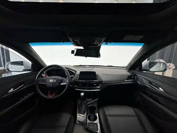 Cadillac CT4 2020