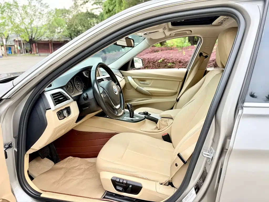 BMW 3 Series 2015 — фото 9