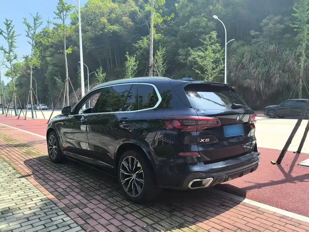 BMW X5 2022 — фото 12