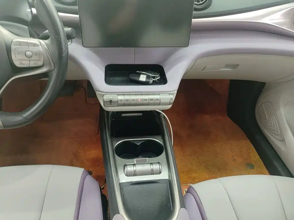 BYD Dolphin 2023 — фото 14