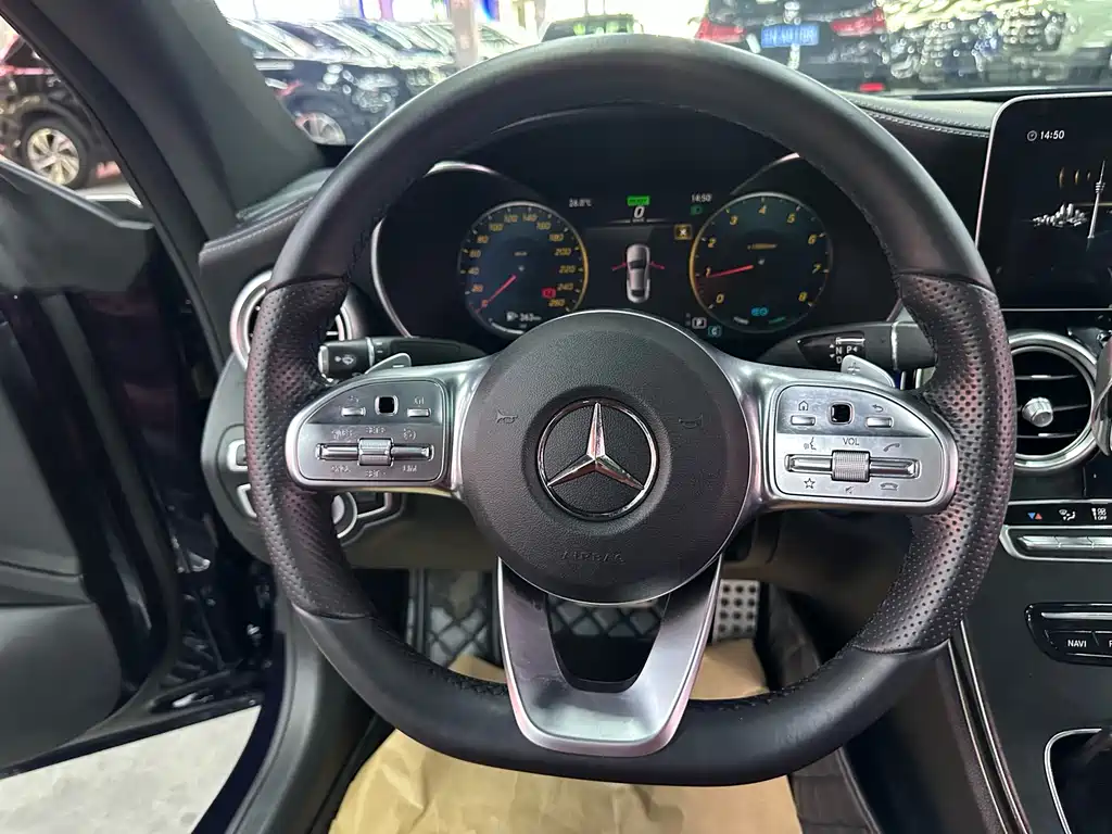 Mercedes-Benz C-Class 2021 — фото 12