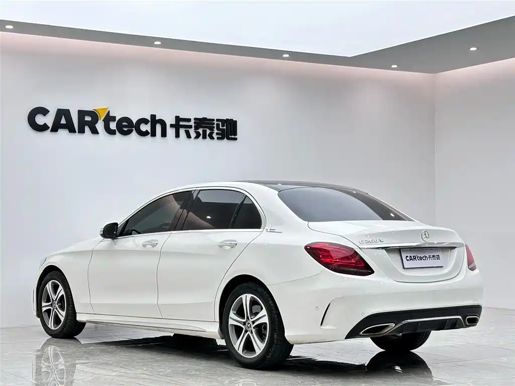 Mercedes-Benz C-Class 2019 — фото 3