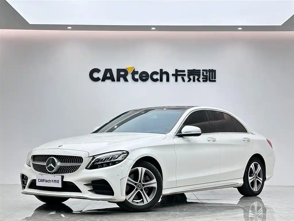 Mercedes-Benz C-Class 2019 — фото 1