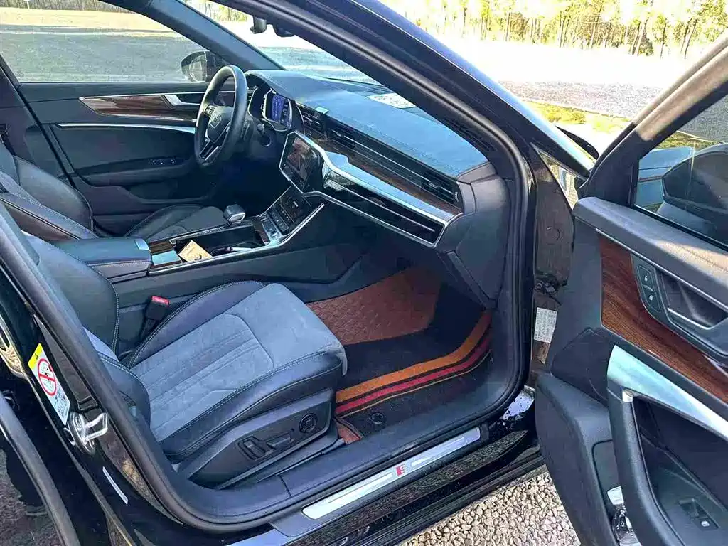 Audi A6L 2022 — фото 8