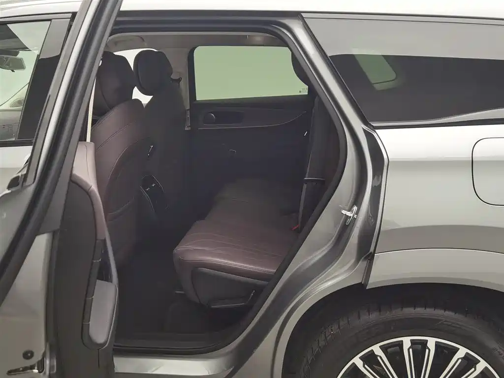 Chery Tiggo 9 C-DM 2024 — фото 15