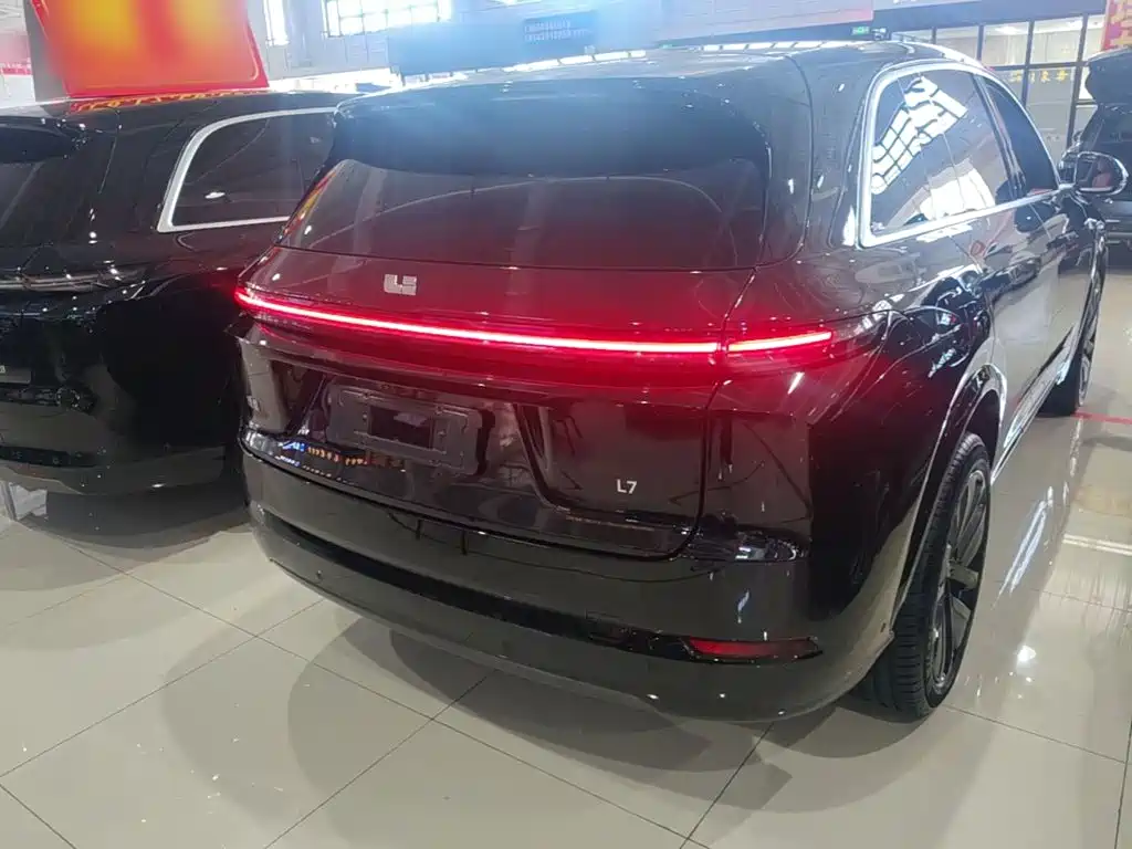 Li Auto Li L7 2024