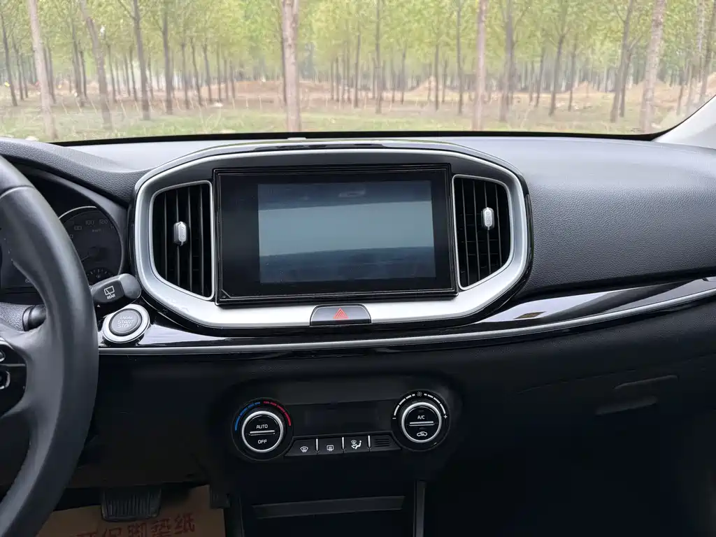 Kia KX1 2019 — фото 16