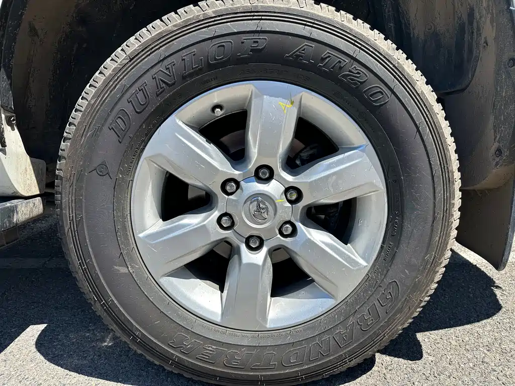 Toyota Prado 2017 — фото 19