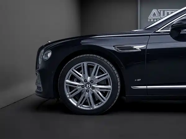 Bentley Flying Spur 2022