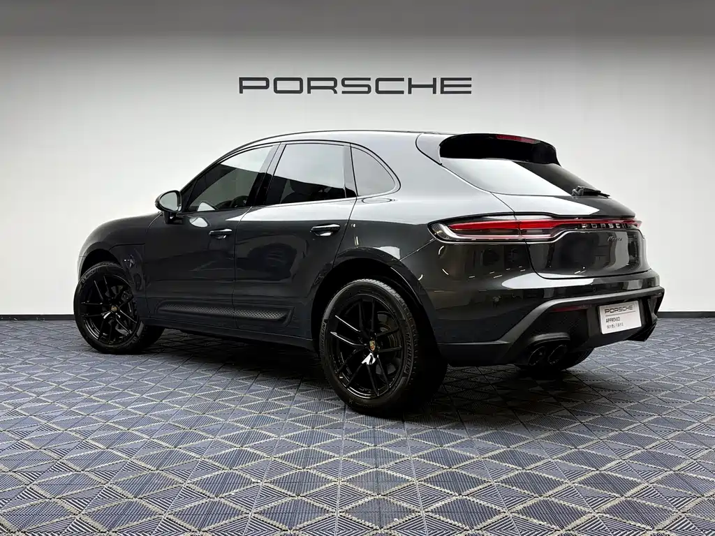 Porsche Macan 2024 — фото 9