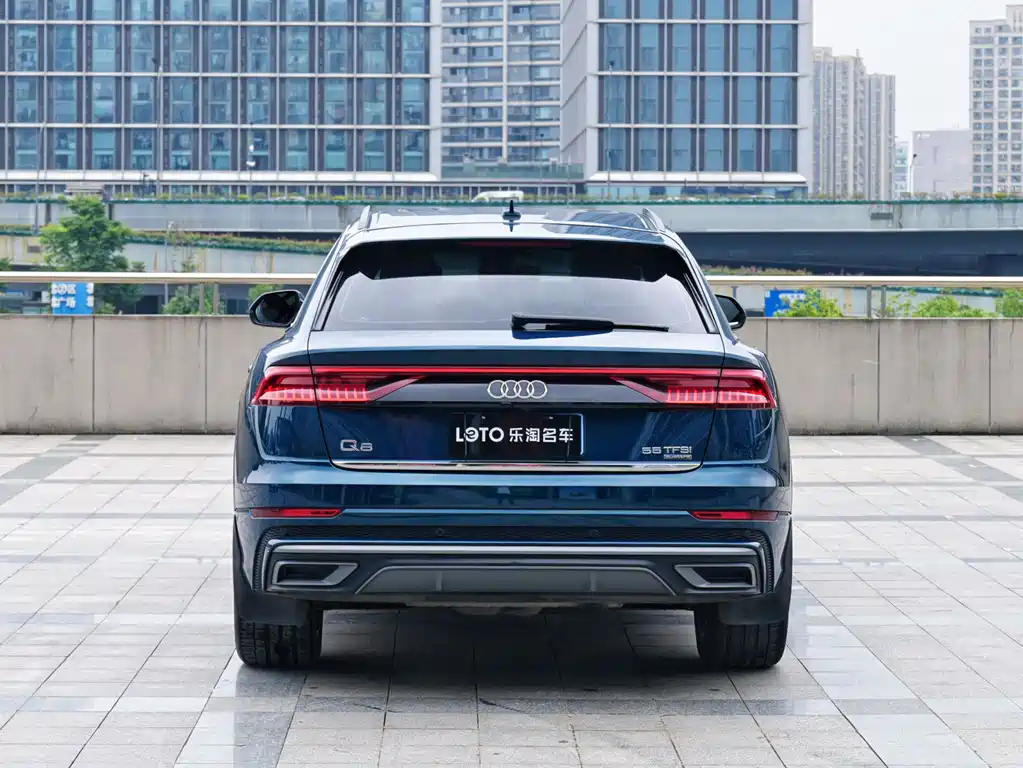Audi Q8 2020