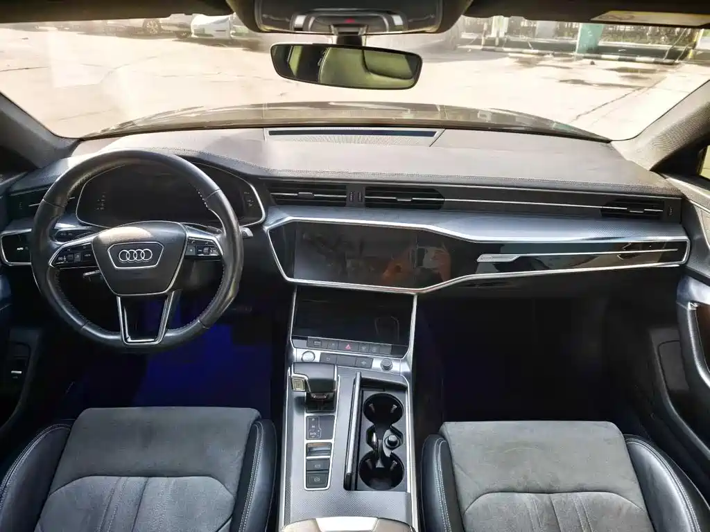 Audi A6L 2019 — фото 4
