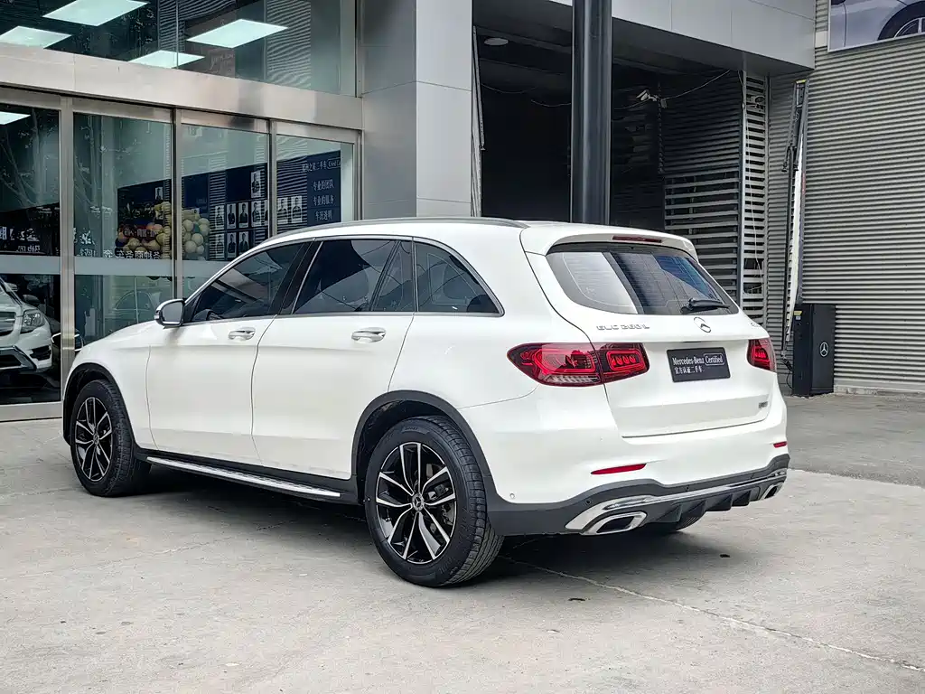 Mercedes-Benz GLC 2021 — фото 7
