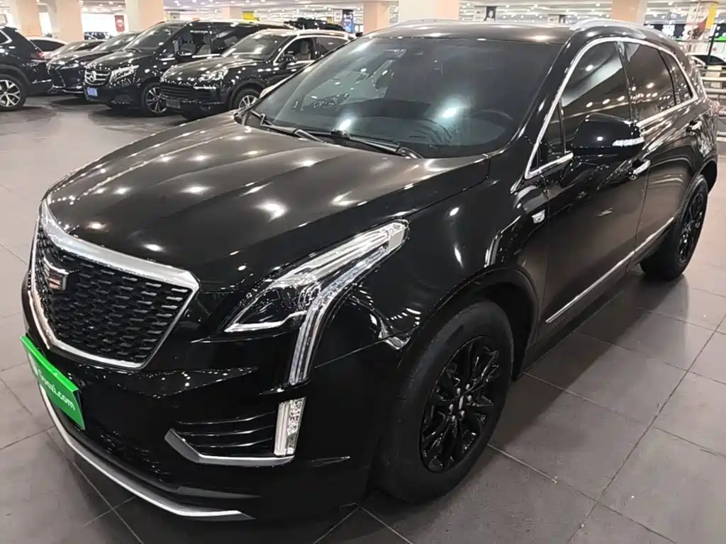 Cadillac XT5 2021 — фото 2