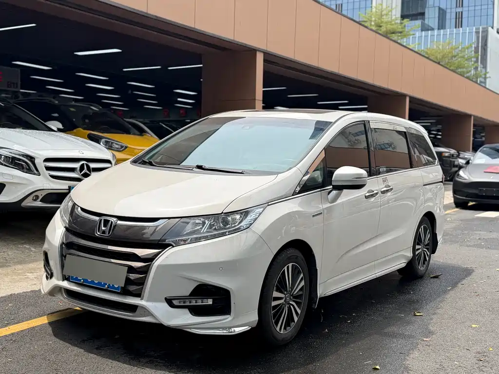 Honda Odyssey 2021 — фото 1