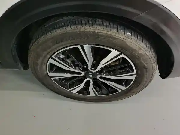 Kia KX1 2021
