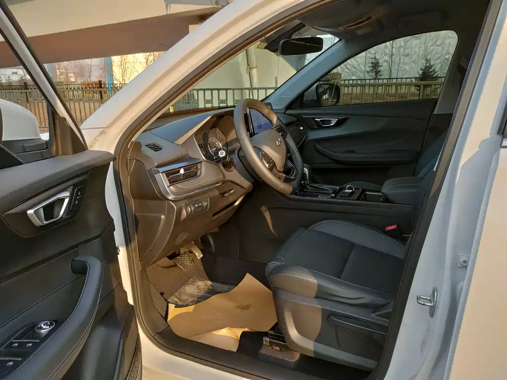 Chery Tiggo 5x 2025 — фото 11