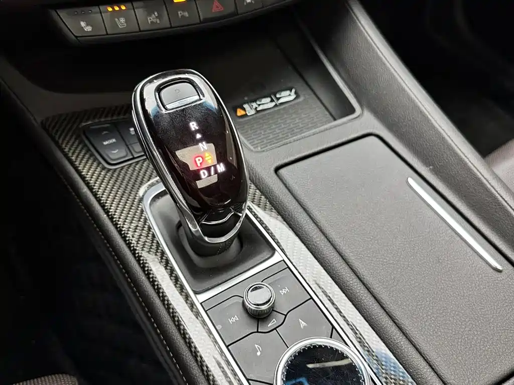 Cadillac CT5 2020 — фото 16