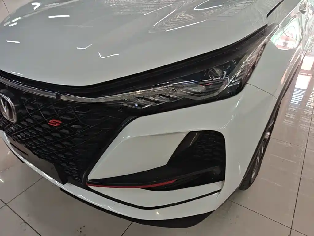 Changan CS75PLUS 2021 — фото 24