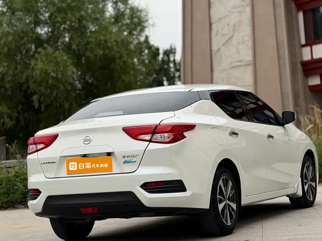 Nissan Bluebird 2022