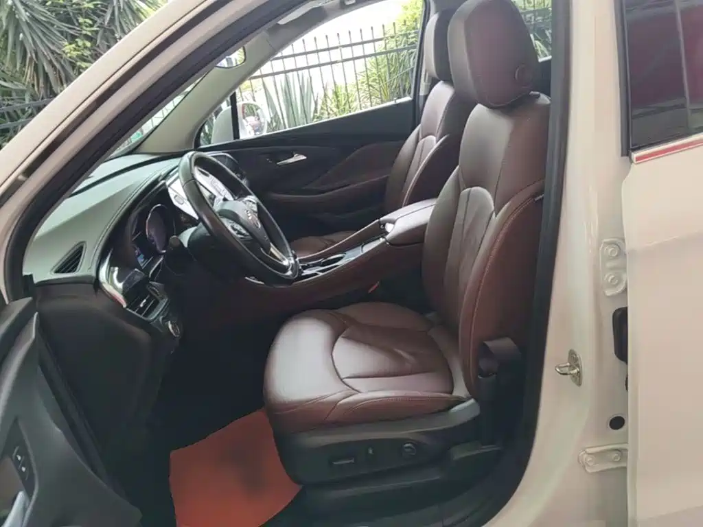 Buick Envision Plus 2018 — фото 15