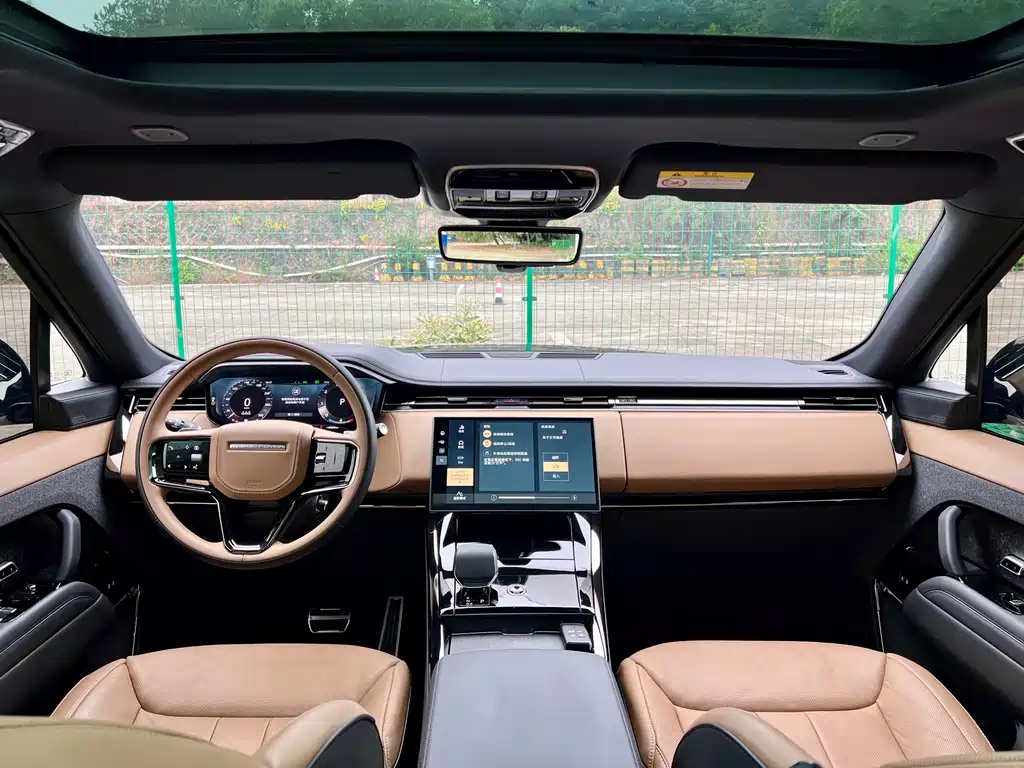 Land Rover Sport 2025 — фото 14