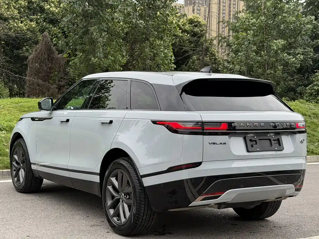 Land Rover Velar 2025 — фото 14