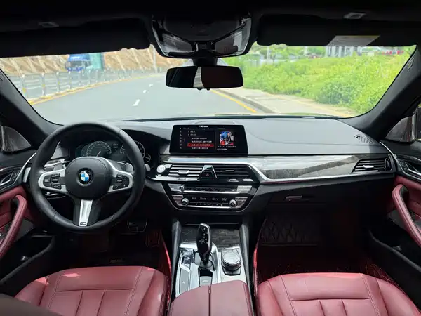 BMW 5 Series 2018