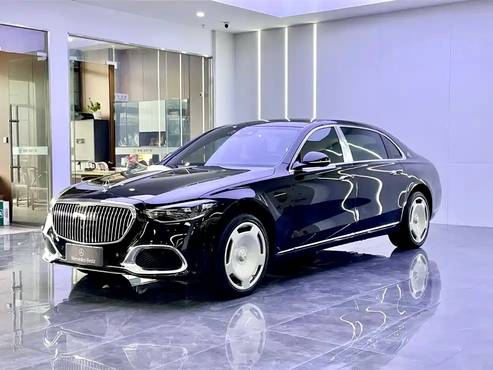 Mercedes-Benz S-Class 2023