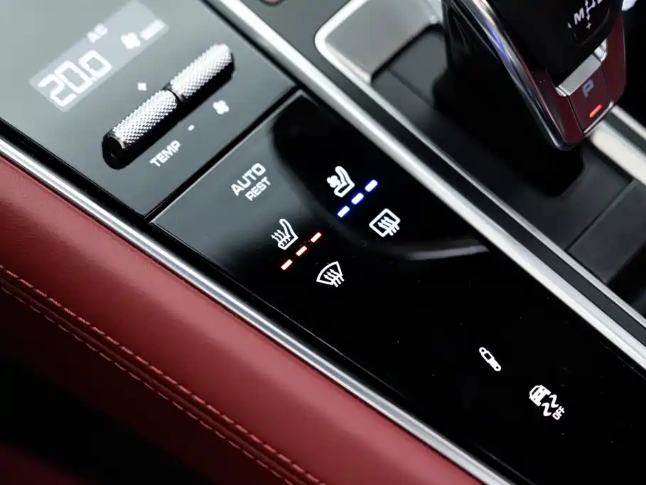 Porsche Panamera 2022 — фото 24