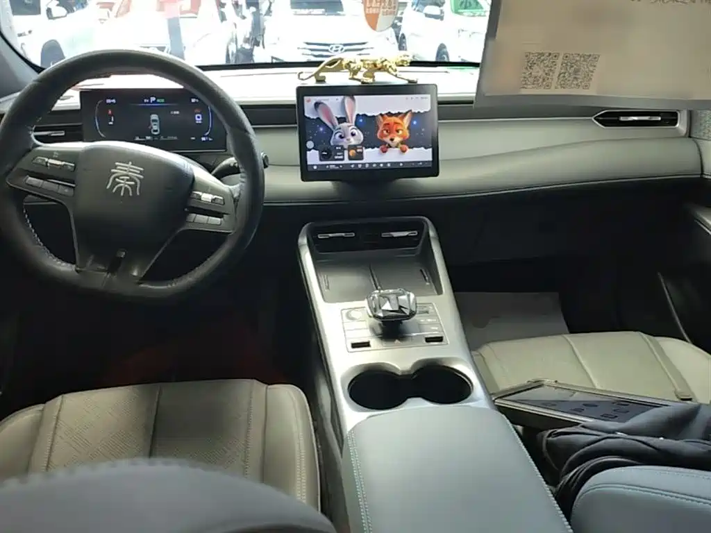 BYD Qin PLUS 2025 — фото 10