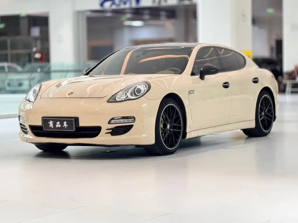Porsche Panamera 2011