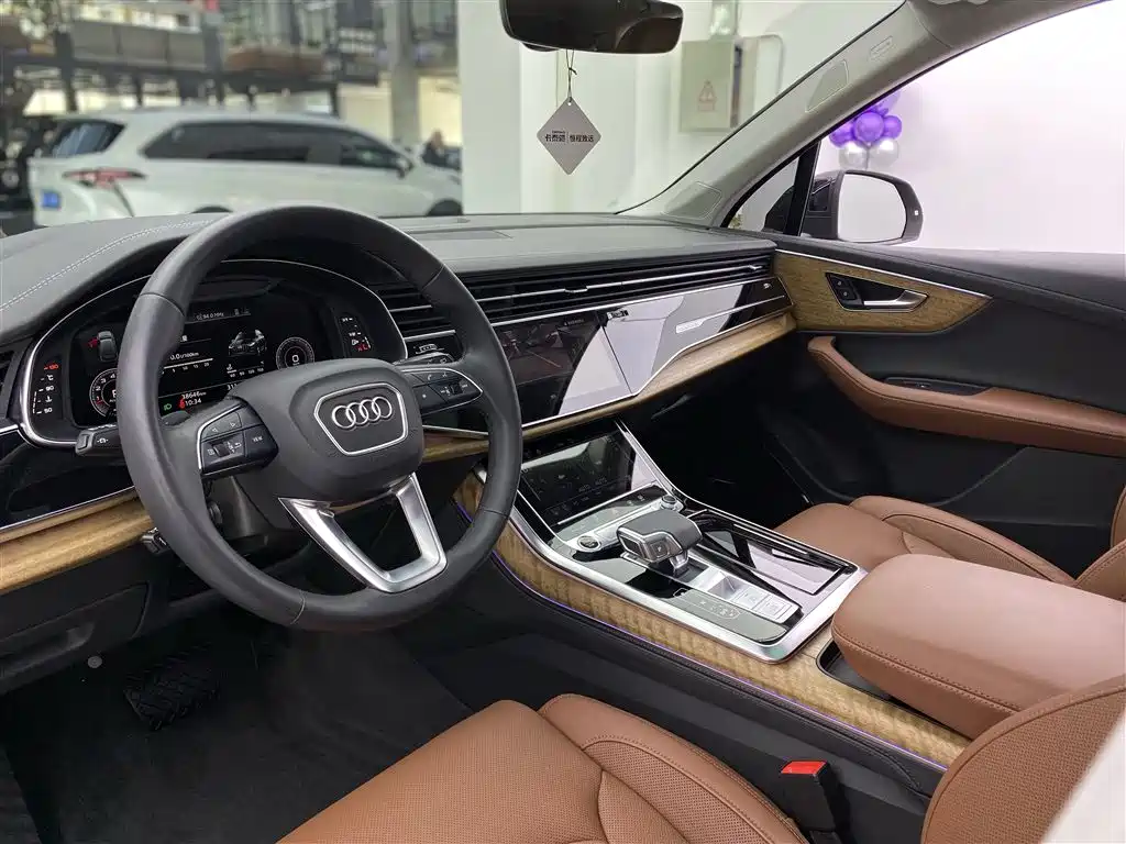 Audi Q7 2023