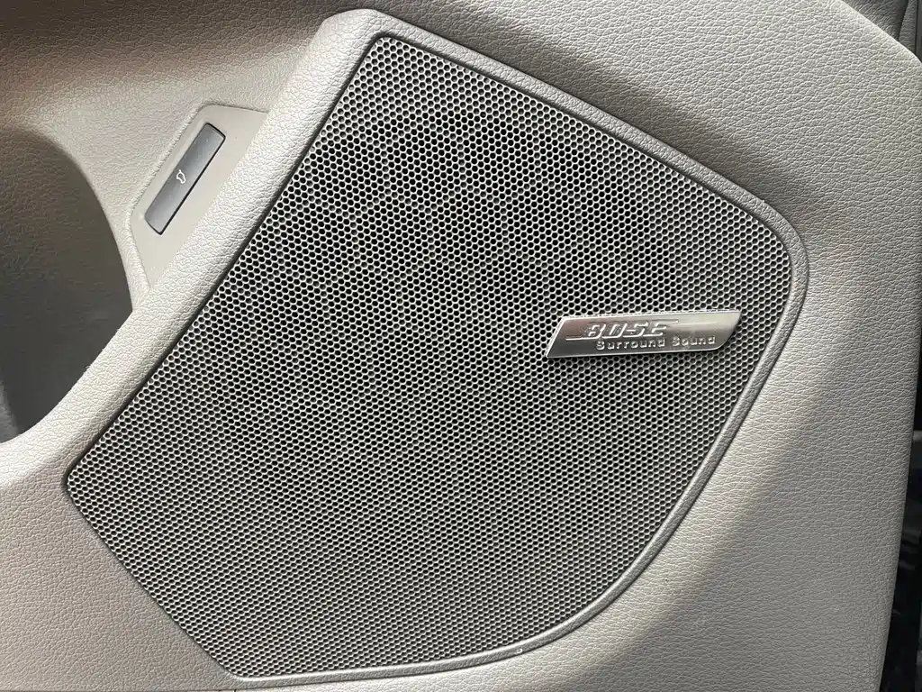 Audi Q7 2015 — фото 23
